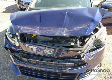 2016 Ford Focus St from USA, damaged, VIN 1FADP3L97GL267143